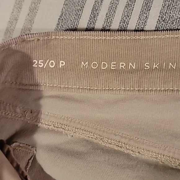 Loft Petties Corduroy Modern Skinny Pants Size 25/0P - Picture 6 of 8